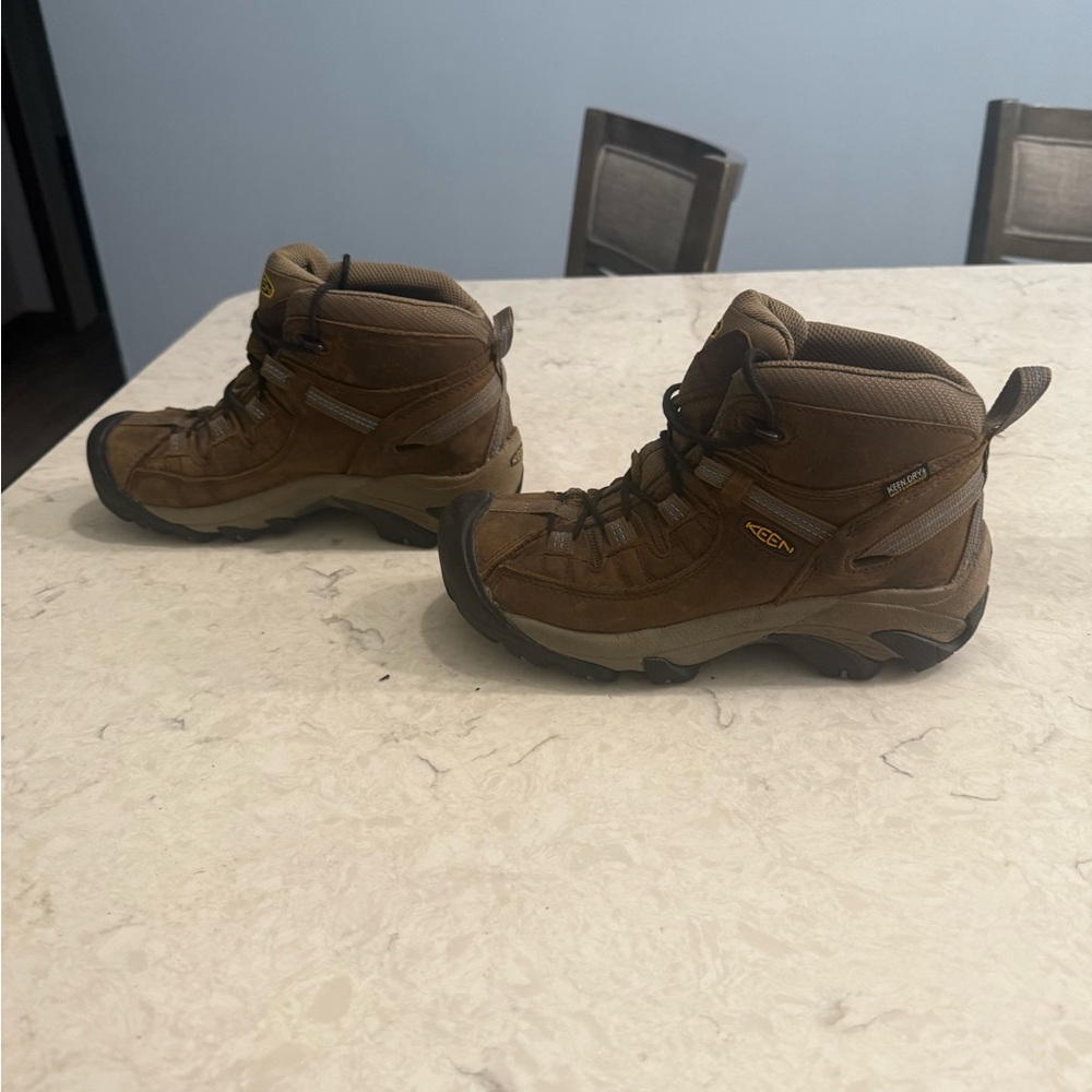 KEEN women’s Brown Hiking Boots, Keen Dry Waterproof, size 6.5, nice condition - Picture 2 of 7